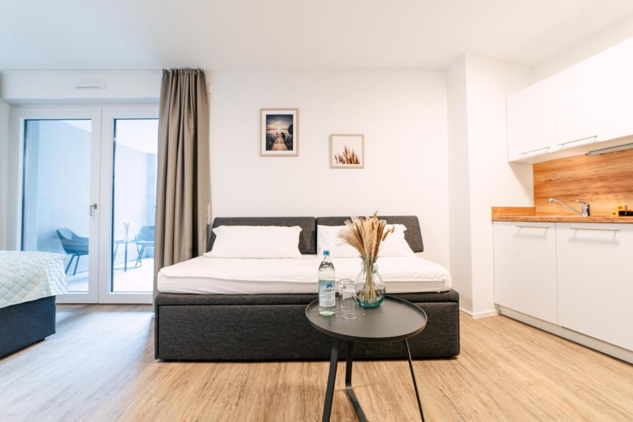 מצינגן Zentrahome - Zentral Outlet Business Smarttv Balkon מראה חיצוני תמונה